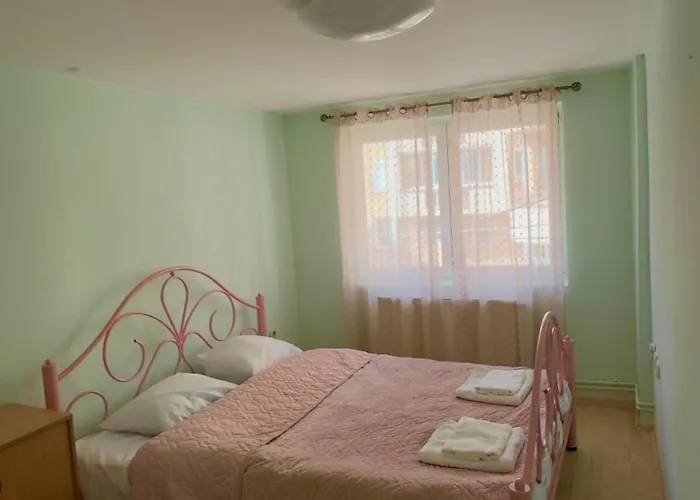 Car アパート クラグイェヴァツ