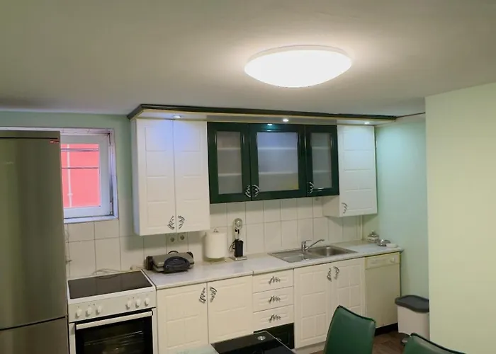 アパート Car クラグイェヴァツ